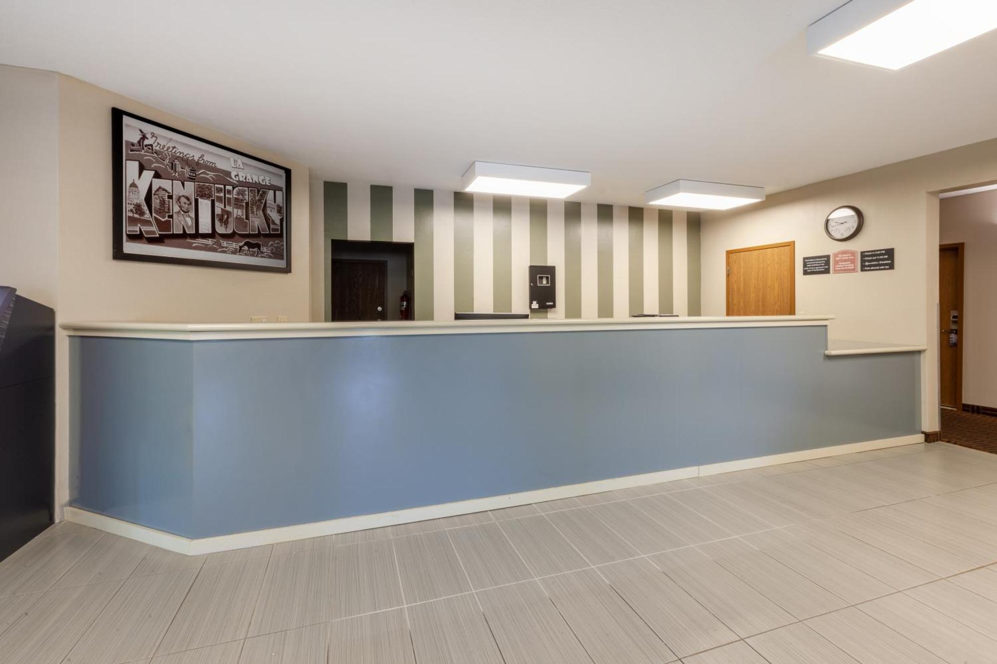 Super 8 By Wyndham La Grange Ky Otel Dış mekan fotoğraf